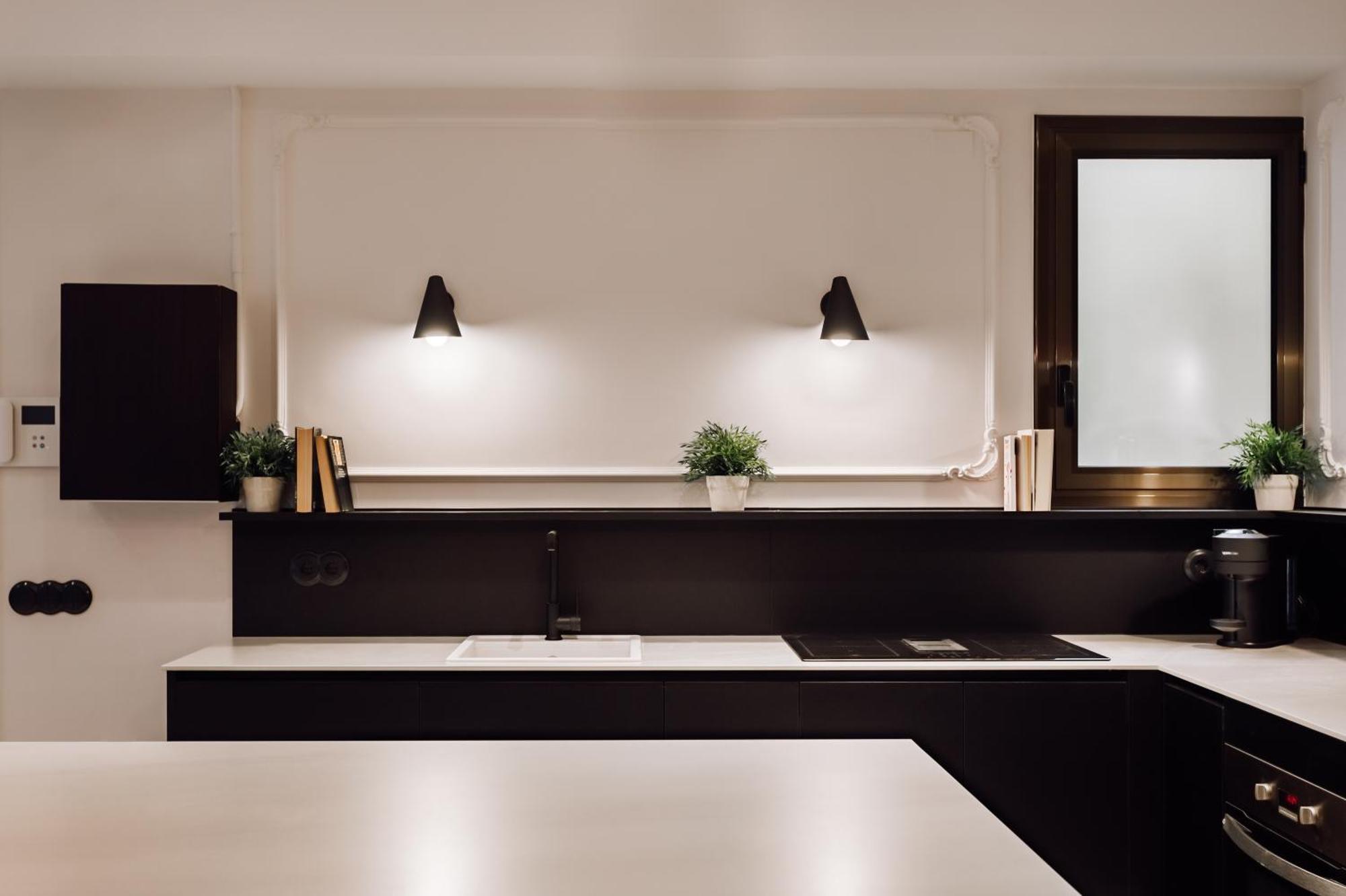 Lunalux Apartment Barcelona Exterior photo